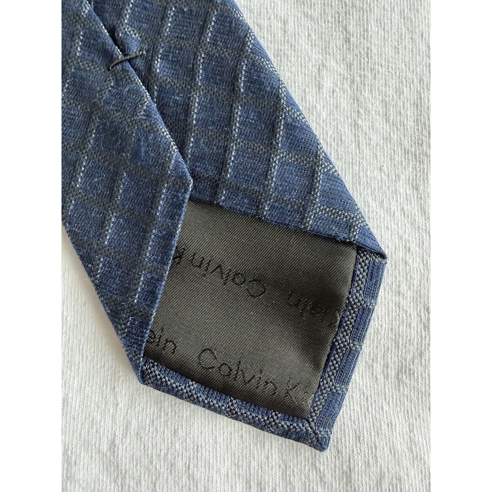 Calvin Klein Navy Blue Woven Diamond Check Skinny 2.5" Silk Blend Tie Necktie